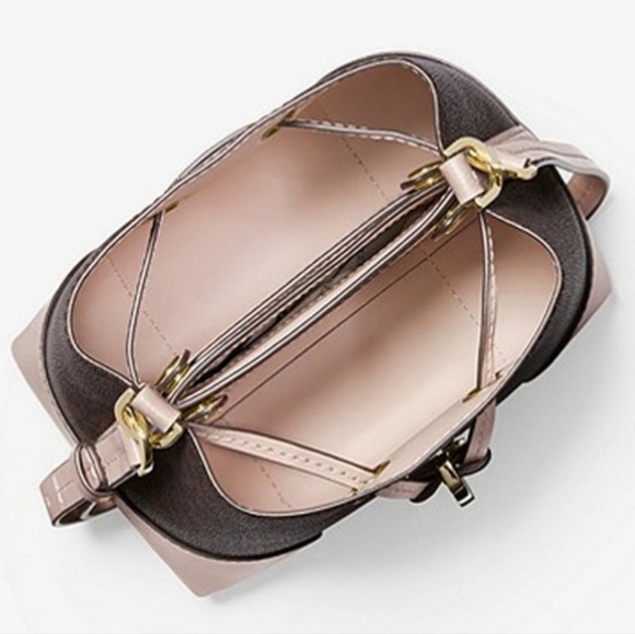 Michael Kors Mercer Logo XS Bucket Crossbody - Picture 6 of 11